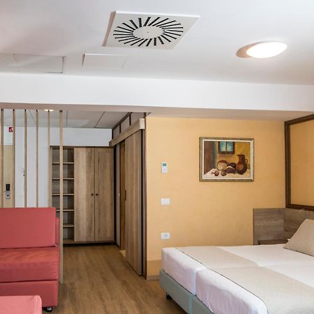 Hotel Delfin Izola Zewnętrze zdjęcie
