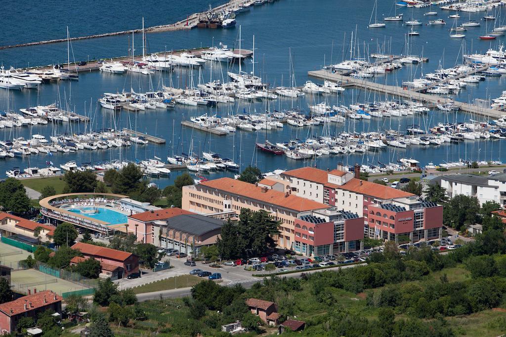 Hotel Delfin Izola Zewnętrze zdjęcie