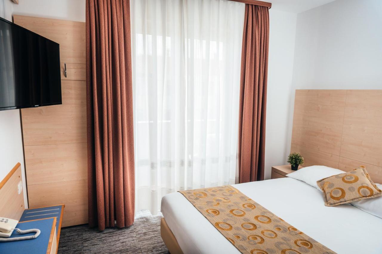 Hotel Delfin Izola Zewnętrze zdjęcie
